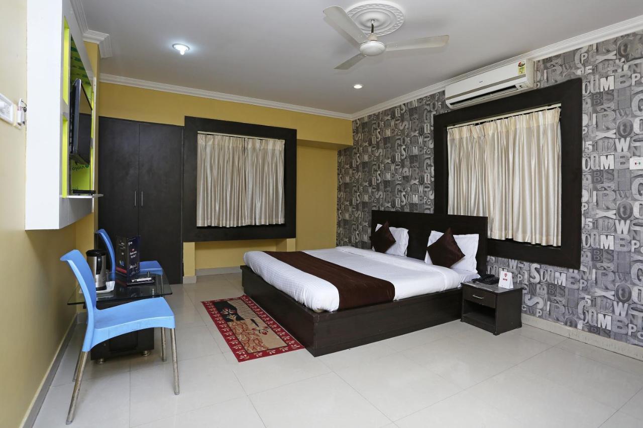 Oyo 3676 Sai Sandpiper Hotel